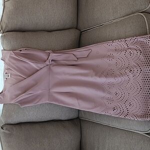 Elegant Pink Sleeveless Dress